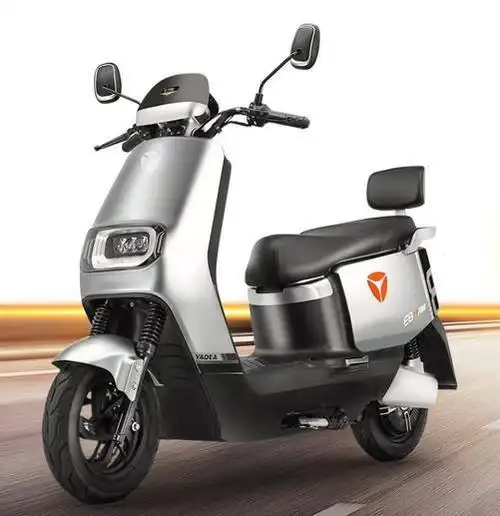 一次充电可跑200公里雅迪冠能e8电动摩托车仅需7099元