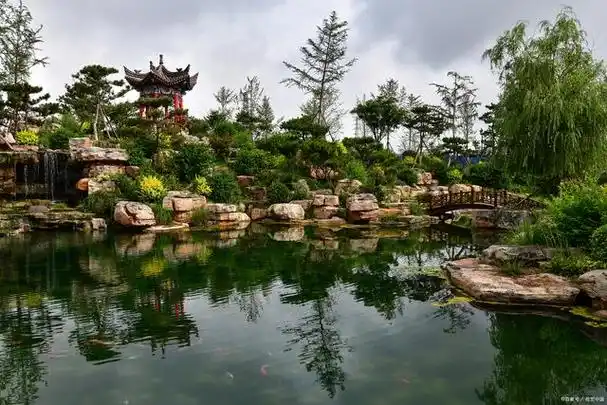 宿迁市区内有许多著名的旅游景点,同时周边也有不少值得一去的好去处.