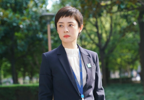 有一种时尚叫孙俪的短发符合这几点特征的女生或许短发更高级