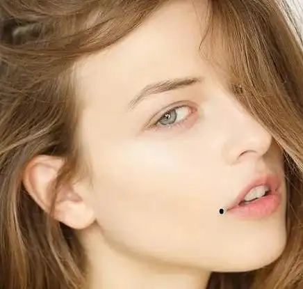 嘴角有痣代表着什么