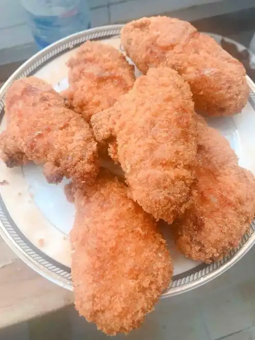 【炸鸡翅(空气炸锅)的做法,炸鸡翅(空气炸锅)的家常做法】美食杰菜谱