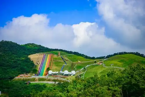 周末短行安吉云上草原寻觅一段华丽的云上时光