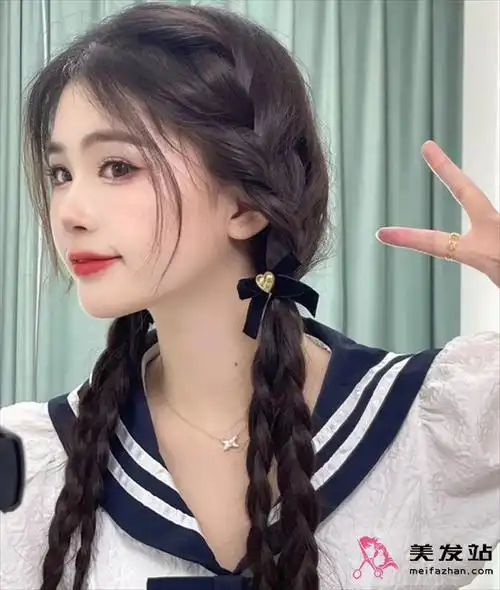 蓬松慵懒减龄编发 简单大方文艺时尚_长发发型 - 美发站