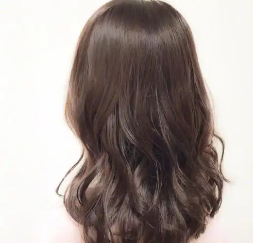 微卷中长发烫发发型今年冬天头发这样烫美的刚刚好