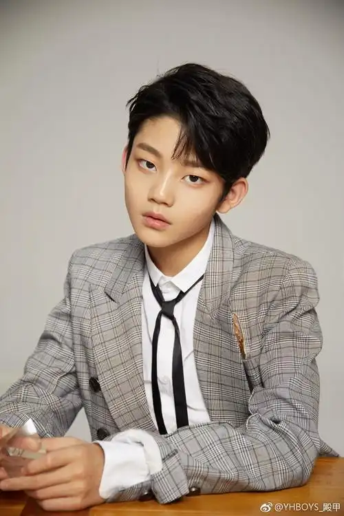 乐华少年 yhboys 郭殿甲