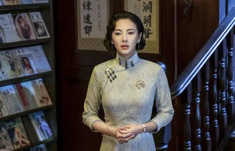 张雨绮客串旗袍美探身穿旗袍显壮实被指状态不如马伊琍