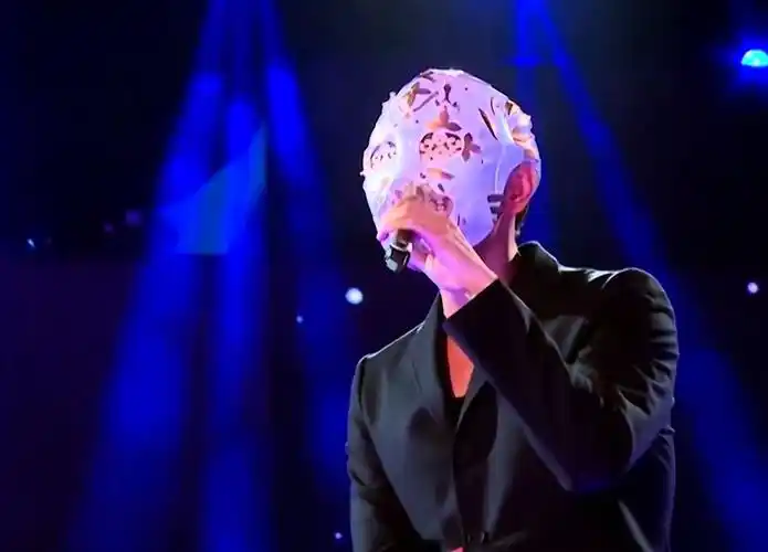 杨宗纬《但是又何奈》:斯人独憔悴的普罗米修斯