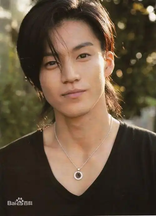 小栗旬最新消息近况-明星库-中国时尚网