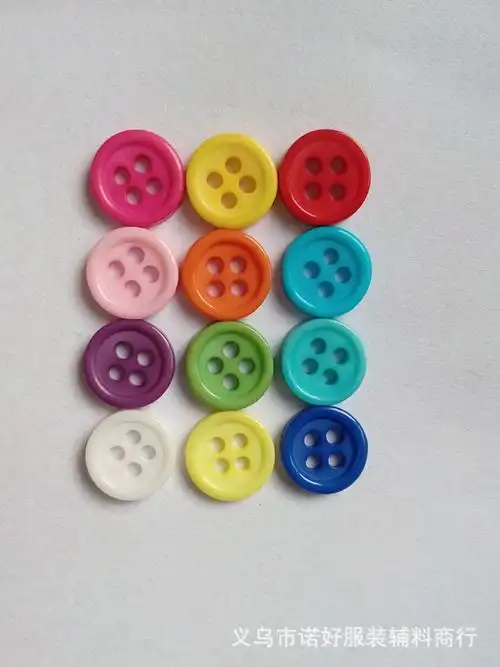 本厂专业生产各种纽扣如:衣裤扣 树脂彩色糖果色纽扣,铁四合扣,树脂四