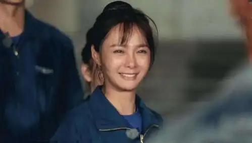 沈梦辰再怎么高级脸,也难逃卸妆,素颜镜头下惨不忍睹