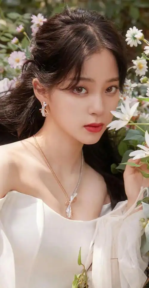 宝岛少女——欧阳娜娜全图写真合集