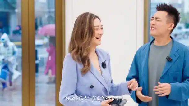 陈小春哄应采儿只要一句话##陈小春应采儿又在隔空撒糖