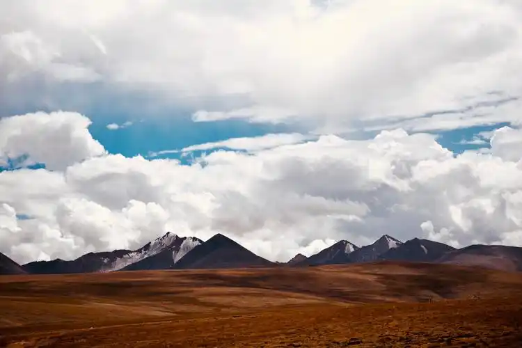 今天穿越大可可西里无人区全程海拔在四五千米
