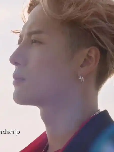 为王嘉尔打天下粉丝团的微博视频