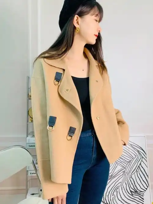 ootd简约风毛呢外套