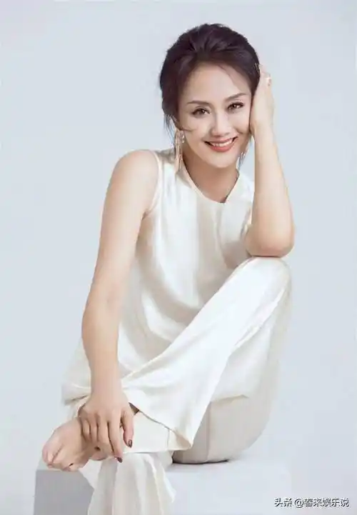 年轻时盛世美颜,把陈红跟王澜放一起,差别看出来了吗_茹萍_李颖_妈妈