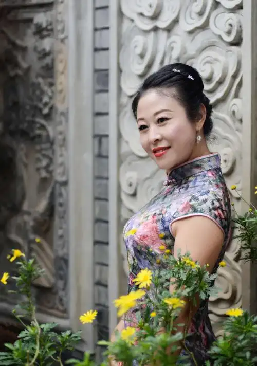 最美的遇见:爱上旗袍 - 美篇