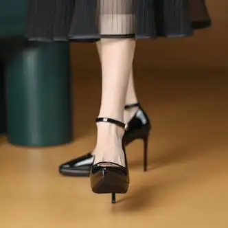 扣带高跟鞋女细跟秋法式时尚不掉跟防水台10公分漆皮尖头单鞋黑色36