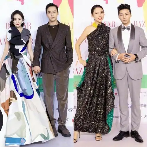 芭莎慈善夜#红毯背景板留影&大合影,受邀明星艺人皆是盛装出席,淖最