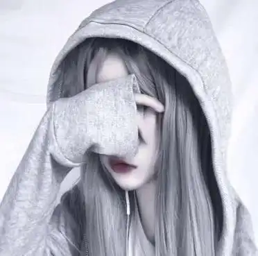 svip丧系女生头像:要珍惜自己的青春不要轻言放弃