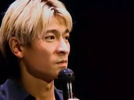 刘德华99演唱会华仔金发造型演唱会当年最最豪华舞台空前绝后堪称完美