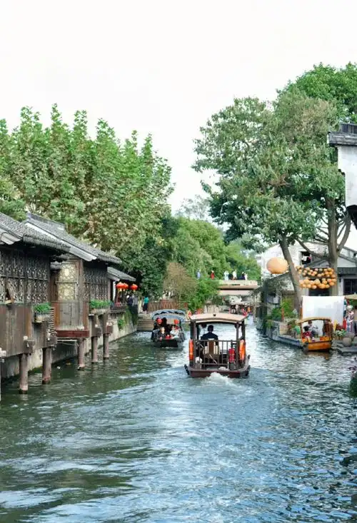 #记录旅行##100个冬日限定美景##当虚拟数字人走进南浔古镇#