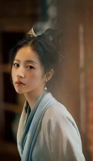 《从结婚到恋爱》,实力圈粉,网友表示:周雨彤,最近好迷人啊_气质_许魏