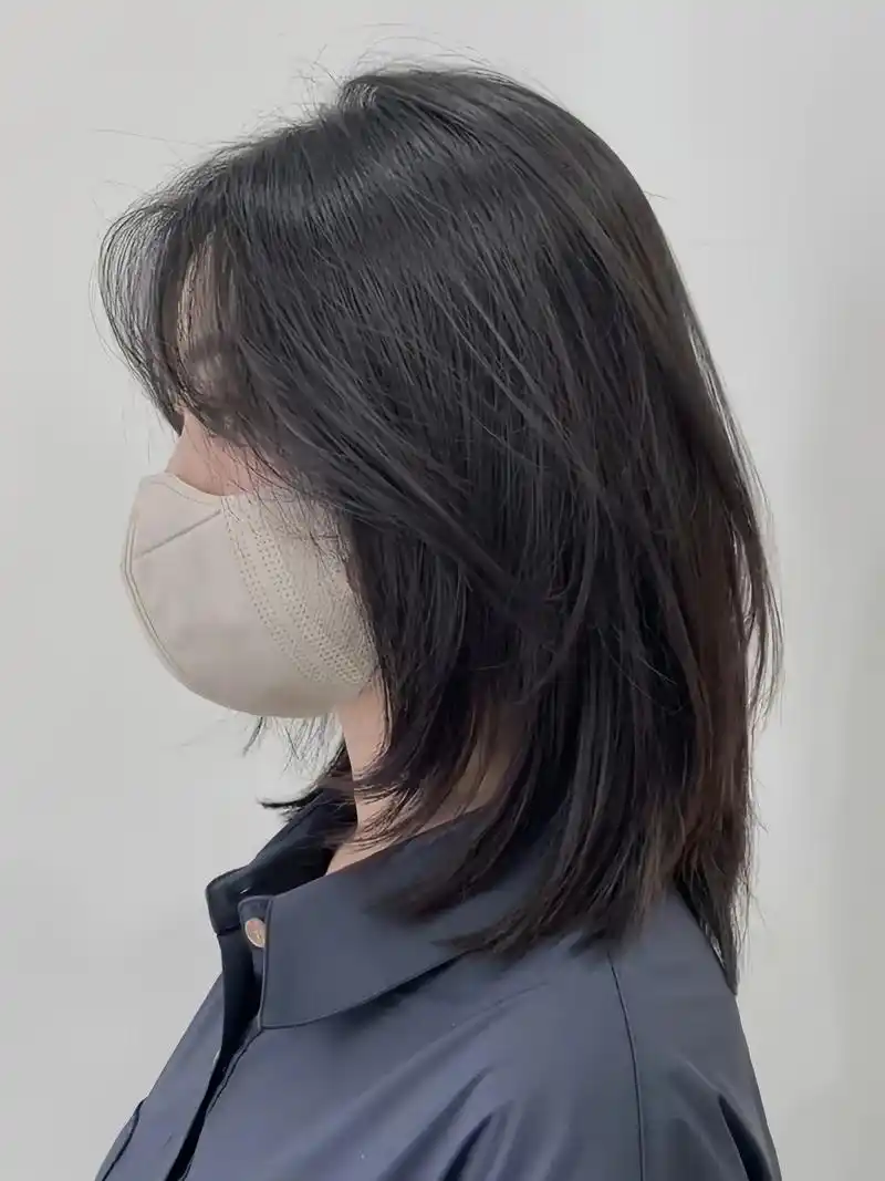 适合方圆脸女生都可以剪的层次感锁骨短发 .