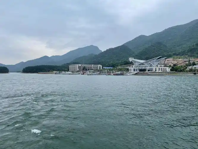 九江旅游攻略666庐山西海