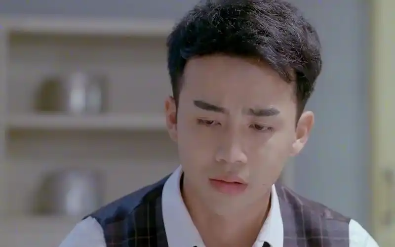 秘密的背后:富少折磨了一萍五年,如今看到她的样子,不想报仇了