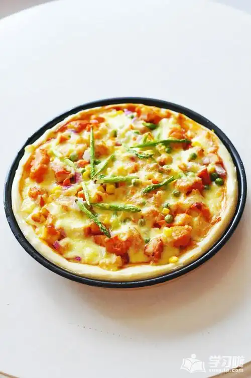 家中西餐美食小贴士      光波炉如果直接烤披萨,不像烤箱那样