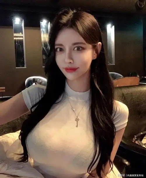 今日养眼美女韩国健身博主jjh1米68气质十足只胖该胖的地方