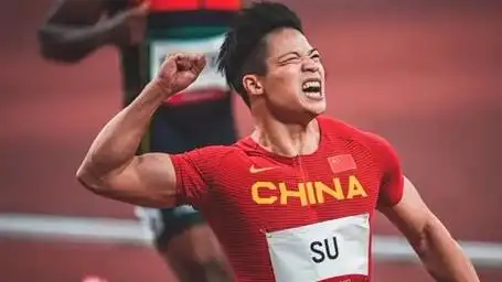 苏炳添"兑现"2023年的承诺!6秒70强势回归,与第1名只差0.01秒