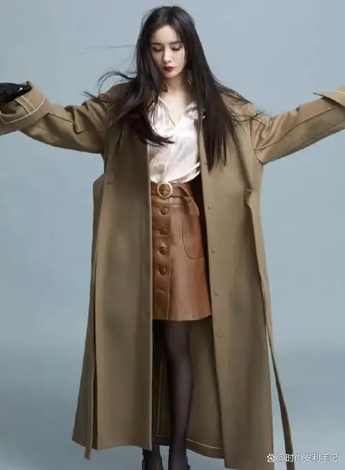 有不少的时尚博主和潮人们都在跟风进行搭配呢