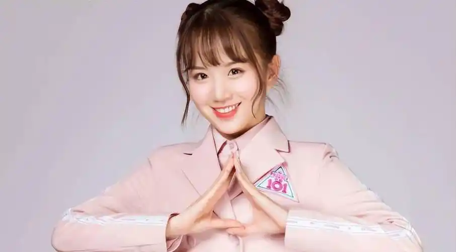 《请和这样的我恋爱吧》:都在磕许彦徐嘉琳,扮演者是创造101的