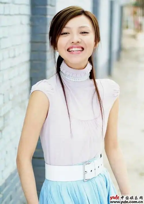 傅晶_明星档案_写真_图片_资料_照片_中国娱乐网