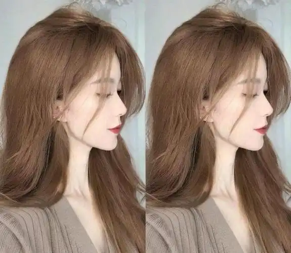 染什么颜色的头发显得年轻和皮肤白皙?