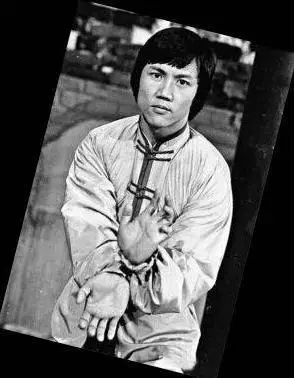 梁小龙说黄元申做和尚时像吸烟鬼郑伊健等人演过霍元甲都想出家