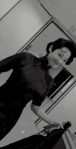 许晴穿旗袍秀傲人身材 杨柳纤腰妩媚性感超撩人