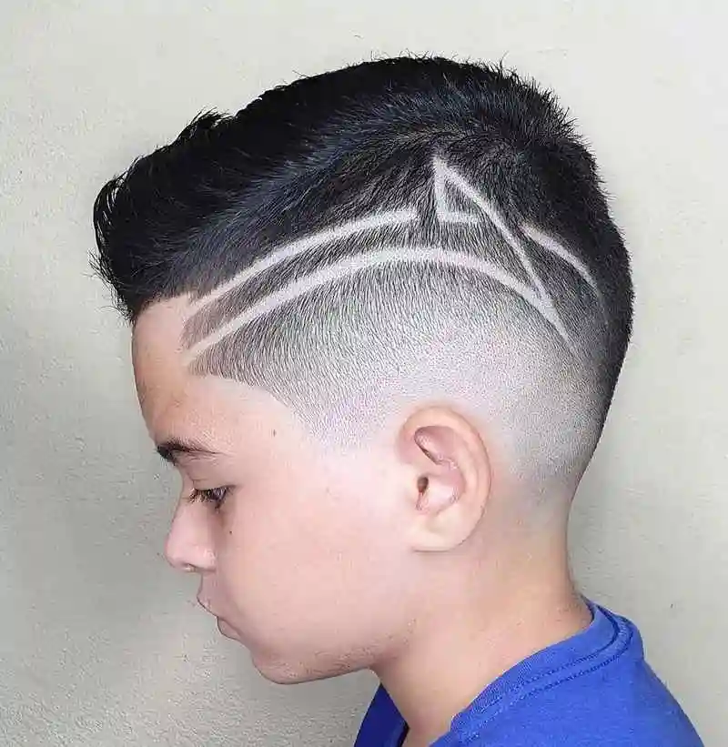3到10岁小男孩,发型这样剪真帅气,妈妈们请为你儿子收藏