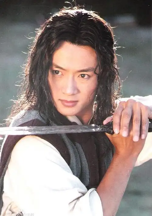 《侠客行》强推,服装造型太简陋,但是打戏精彩的不得了!