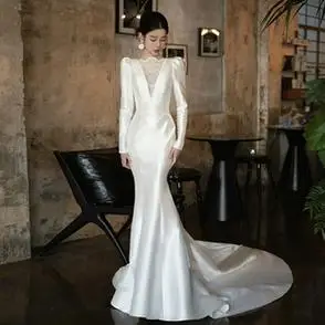 新娘高级感缎面鱼尾出门纱主持人宴会晚礼服女 长袖 - 女装/女士精品