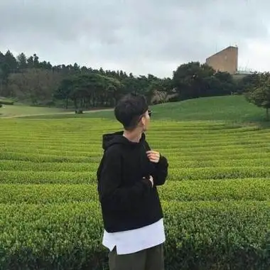 男生头像简约小清新文艺阳光侧脸男生图片