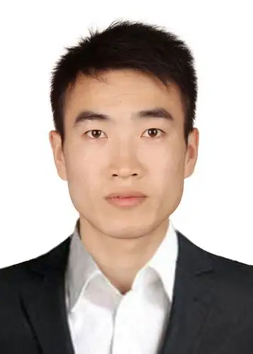 请大神帮我把证件照p成黑西装白衬衣不要领带的那种,胡茬去去,万分