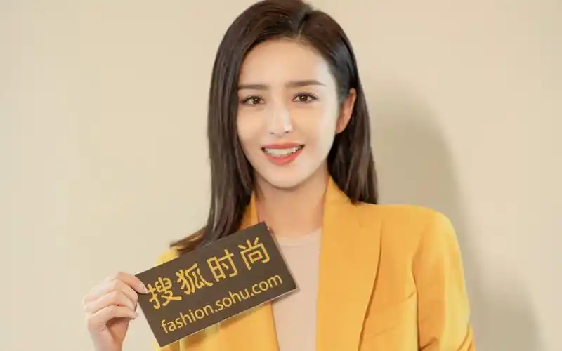 佟丽娅在爱的厘米挑战女机长的角色这样的丫丫好a