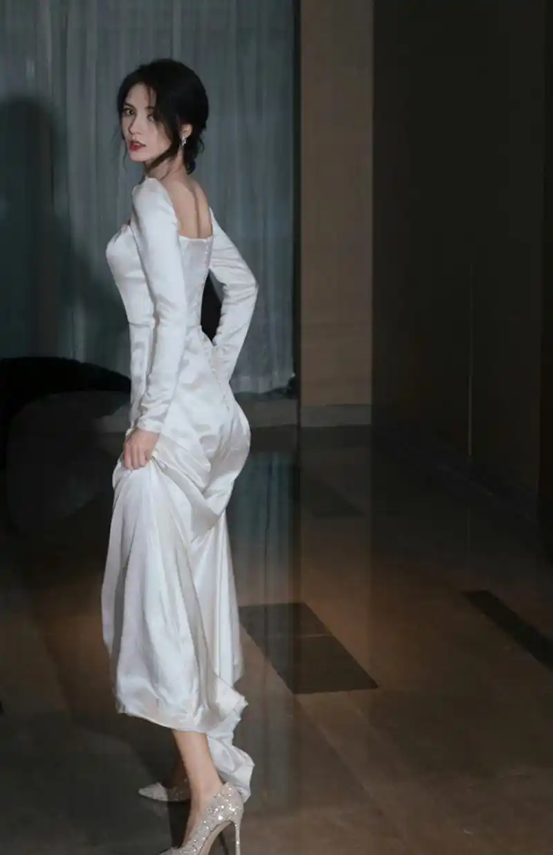 张予曦的白色礼服,nice!#度说健康