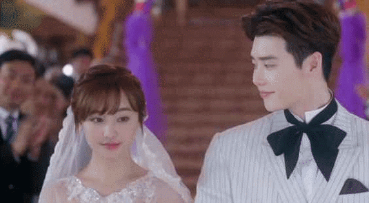 郑爽和李钟硕2016年合作的剧,我还能等到吗?