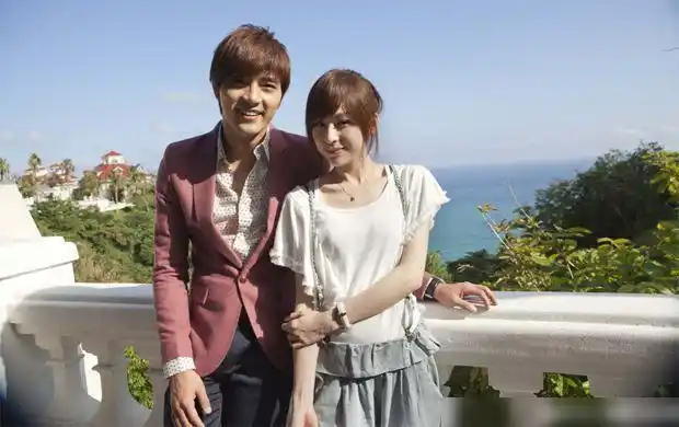 王心凌和贺军翔主演爱上查美乐为什么让我百味杂陈