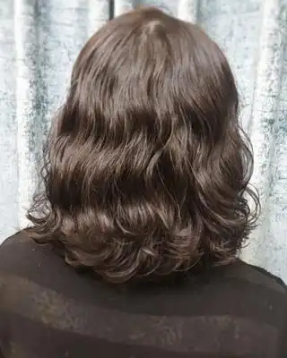 最适合中年大姐的烫发优雅洋气显年轻