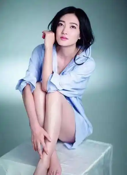 为爱同居8年惨遭抛弃,深陷小三门",结婚结到诈骗嫖娼犯"_王丽坤